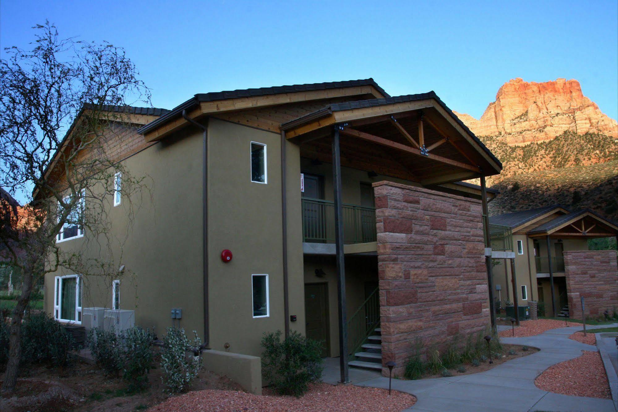 Driftwood Lodge Springdale Dış mekan fotoğraf